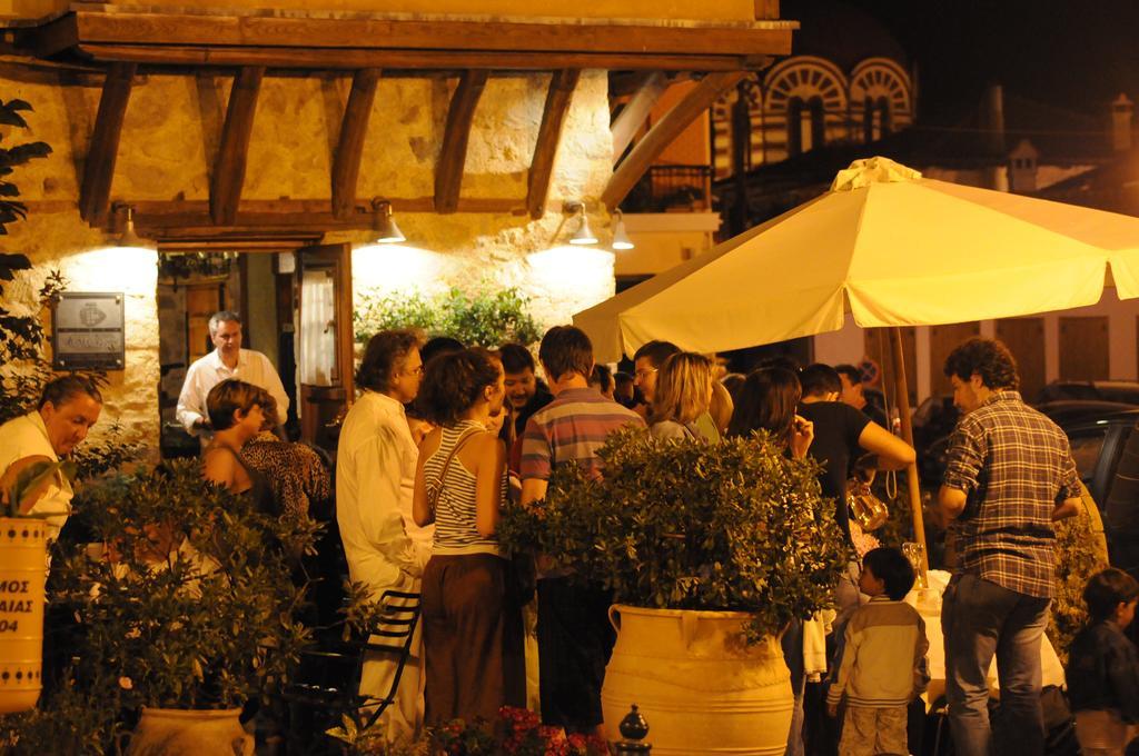 Oikia Alexandrou Traditional Inn 奥纳亚 外观 照片