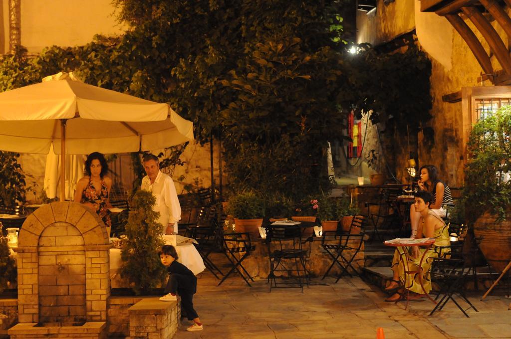 Oikia Alexandrou Traditional Inn 奥纳亚 外观 照片