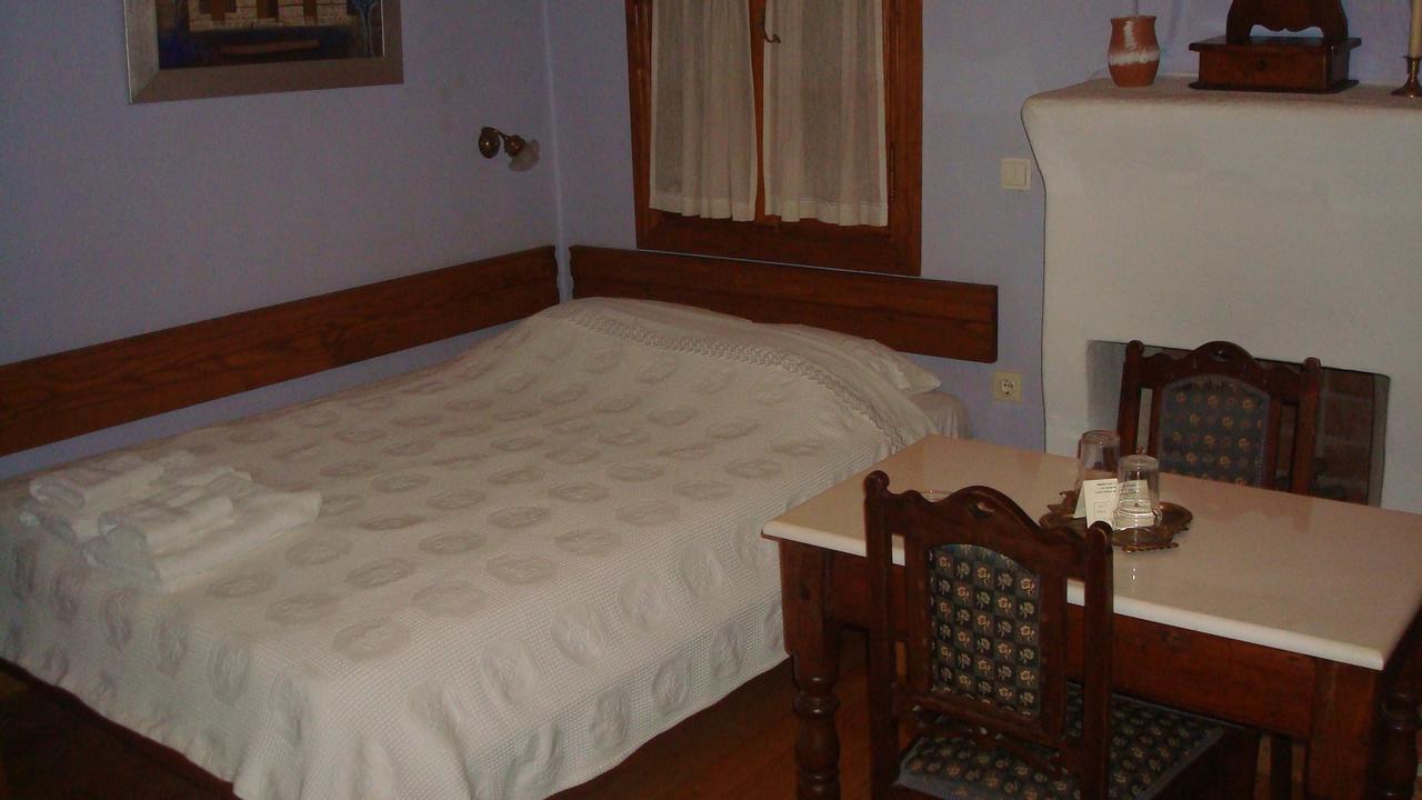 Oikia Alexandrou Traditional Inn 奥纳亚 外观 照片